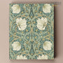Pimpinella, por William Morris